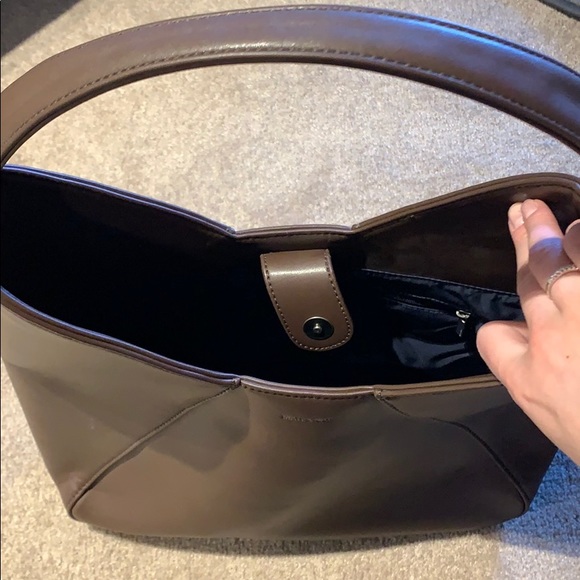 Mint Condition Brown Matt & Nat Purse! - Picture 2 of 3